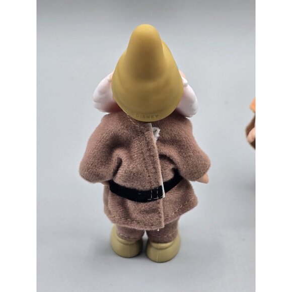 Disney Simba Toys Snow White and 6 Dwarves Vintage Toys Grumpy, Sleepy, Dopey - Picture 3 of 16